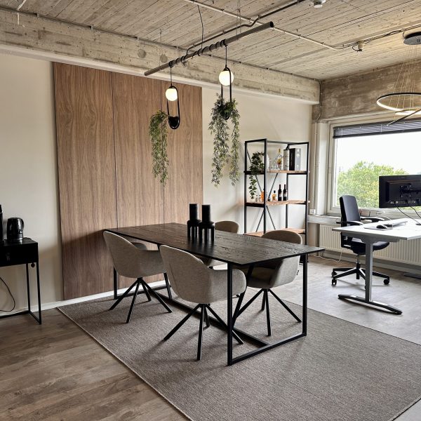 industriele-kantoorinrichting-alkmaar-edn-werkplekken.jpg
