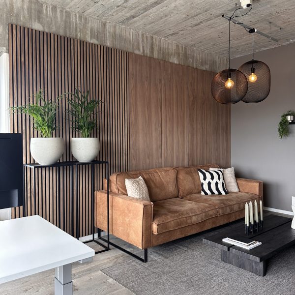 leren-sofa-mesh-hanglampen-industrieel-kantoor-edn-alkmaar